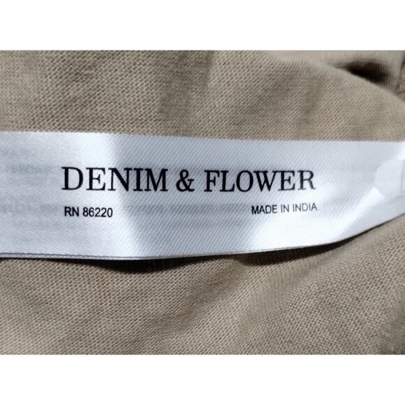 Denim & Flower Merry Christmas Santa Dressed Bear Long Sleeve Shirt Size S Beige - Picture 7 of 10